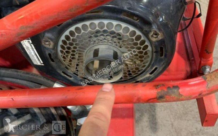 Mezzo da cantiere  barreto essence