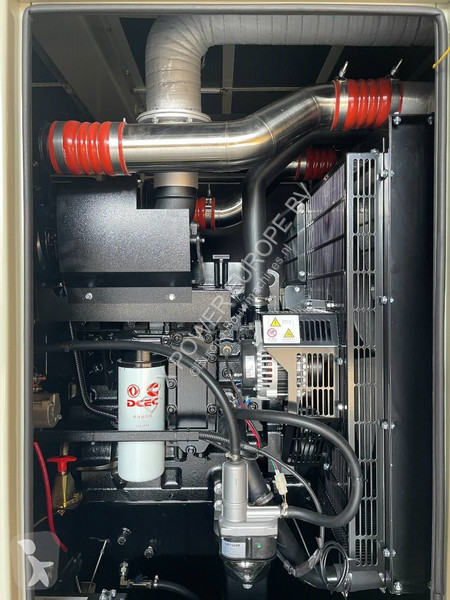Stavebný stroj Cummins 6CTAA8.3-G9 - 275 kVA...
