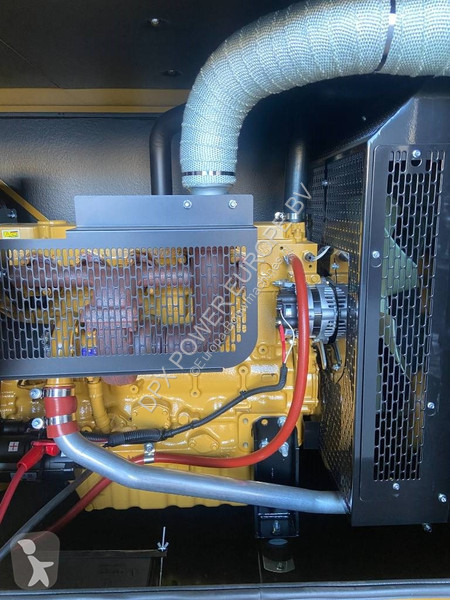 Stavebný stroj Caterpillar DE220GC - 220 kVA...