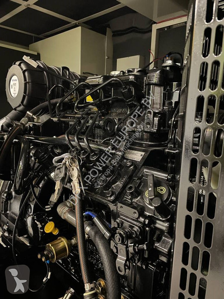 Stavebný stroj Perkins 403D-15 - 15 kVA...