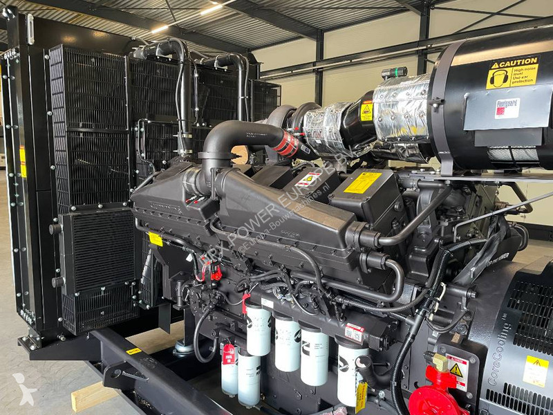 Stavebný stroj Cummins KTA38-G5 - 1.100 kVA...