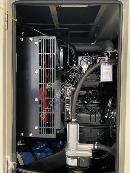 Stavebný stroj Cummins 4B3.9-G2 - 28 kVA...
