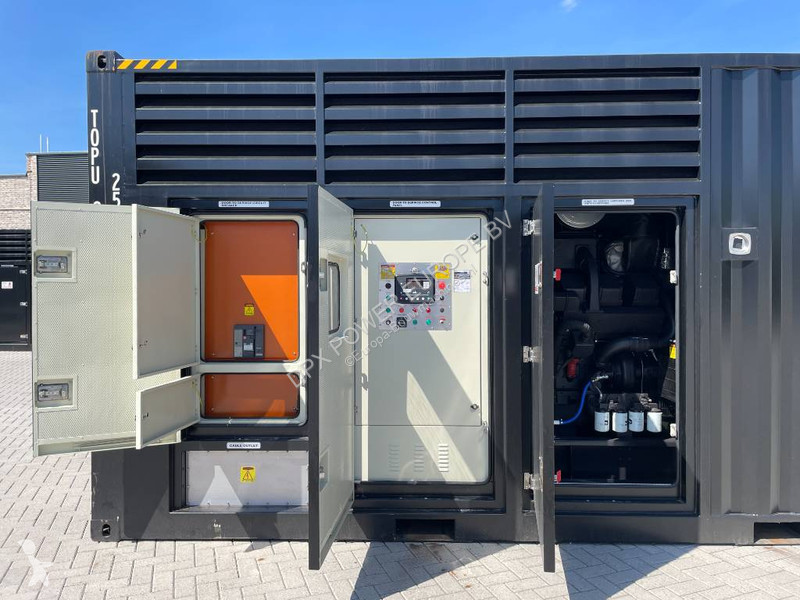 Stavebný stroj Cummins KTA38-G2 - 1100 kVA...