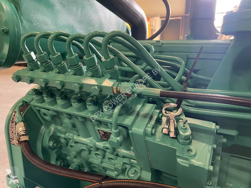 Stavebný stroj Cummins 6LTAA8.9-GM200 - 250 kVA...