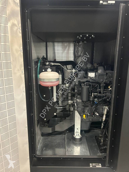 Stavebný stroj Iveco NEF45SM1A - 66 kVA Genset...