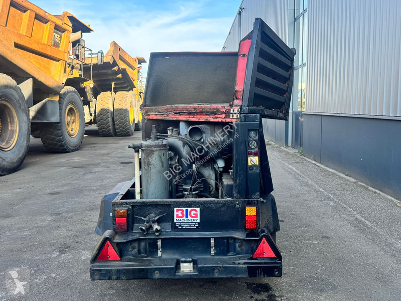 Stavebný stroj Atlas Copco 02364