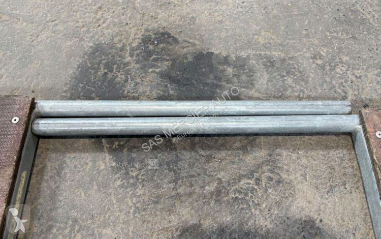 Matériel de chantier  support de plancher...