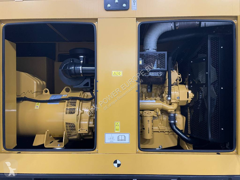آلة لمواقع البناء Caterpillar DE550E0 - C15 -...