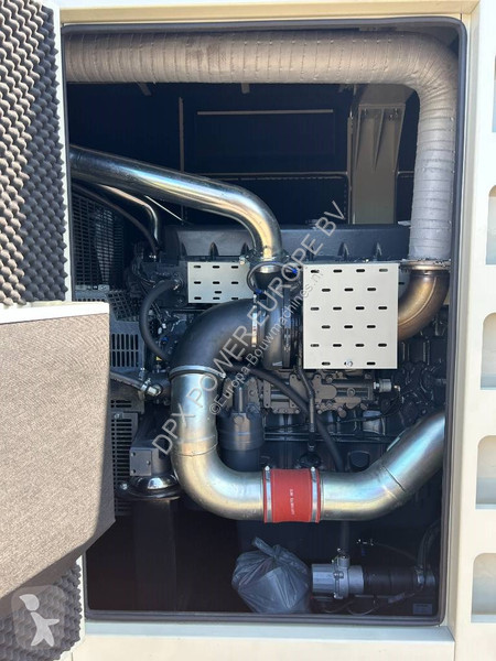 Materiaal voor de bouw Iveco 16TE1W - 660 kVA...
