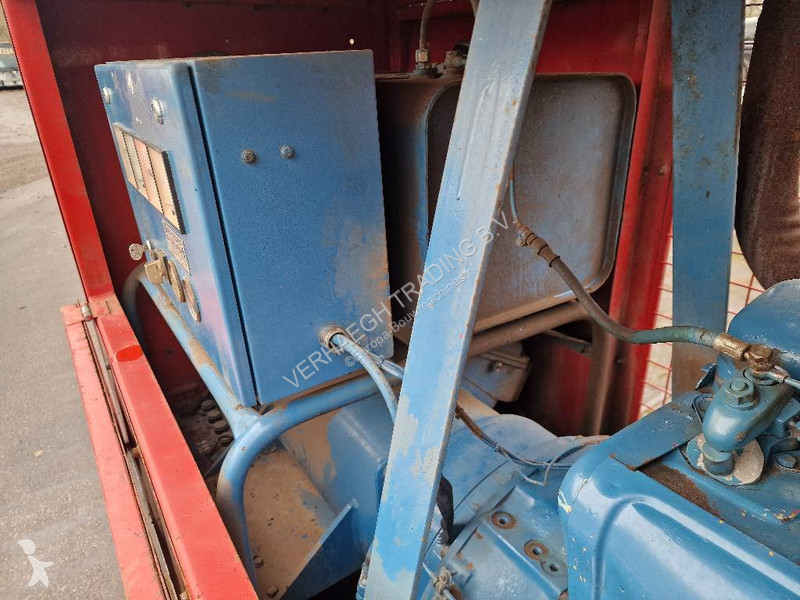 آلة لمواقع البناء Deutz generator F6L912