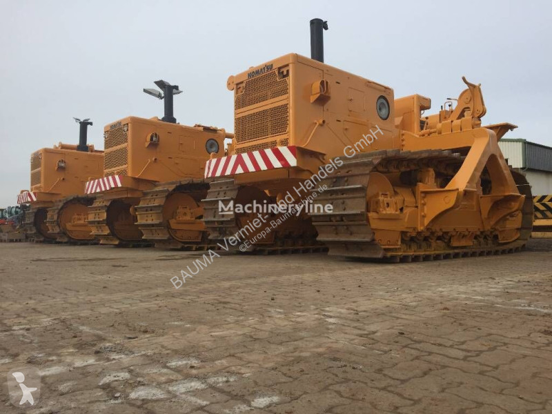 آلة لمواقع البناء Komatsu C 22x Rohrleger...
