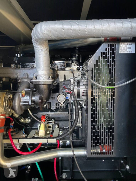 Material de obra Perkins 1104C-44TAG2 - 110 kVA...