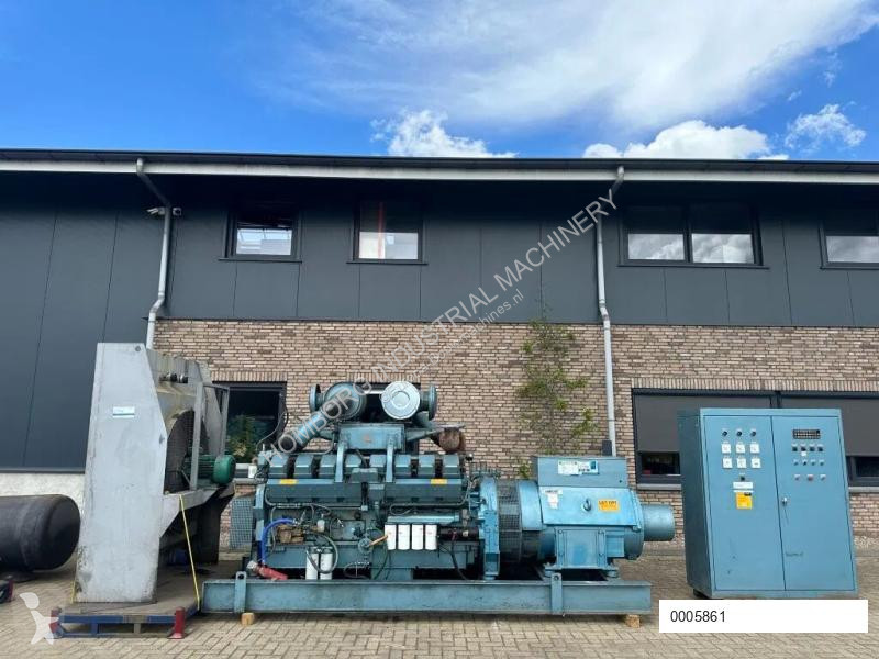Entreprenørmaskiner Unelec 800 kVA...