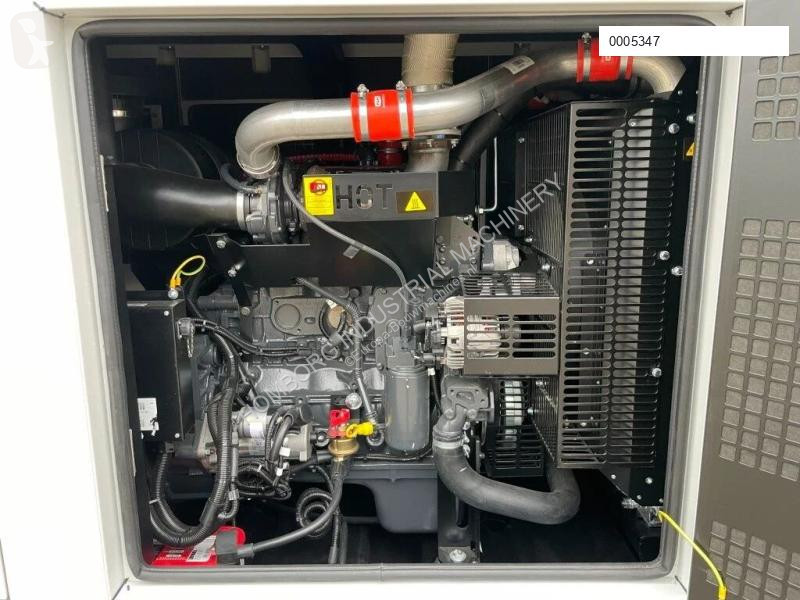 Materiaal voor de bouw Himoinsa Iveco 100 kVA...