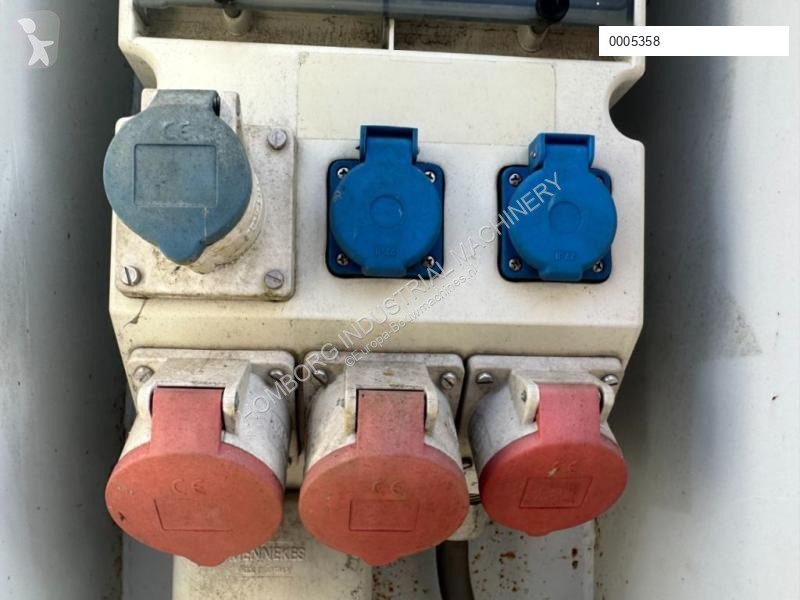 آلة لمواقع البناء Iveco Marelli 40 KVA...