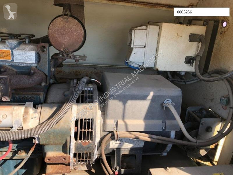Material de obra Terex Kubota Leroy Somer 7 kVA...