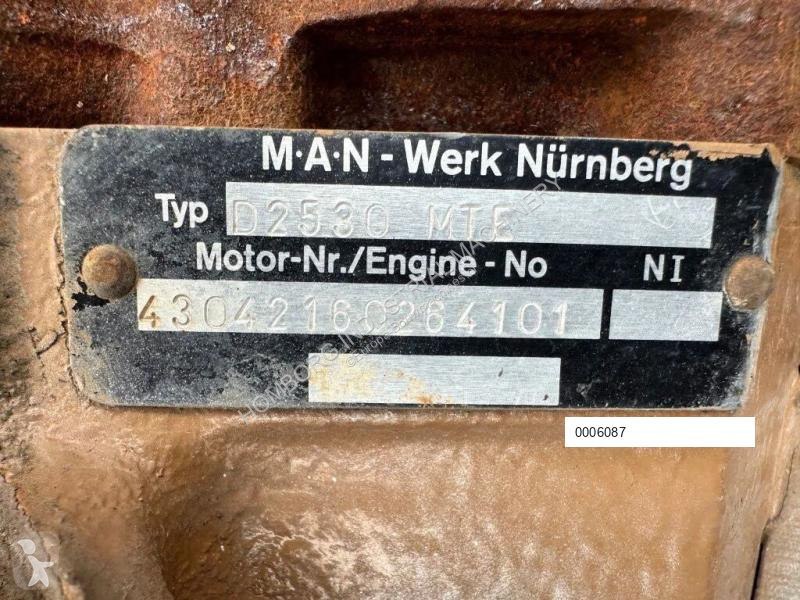 Stavební vybavení MAN D2530 MTE unelec 220 kVA...