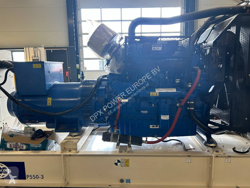 Material de obra FG Wilson P550-3 - 550 kVA...