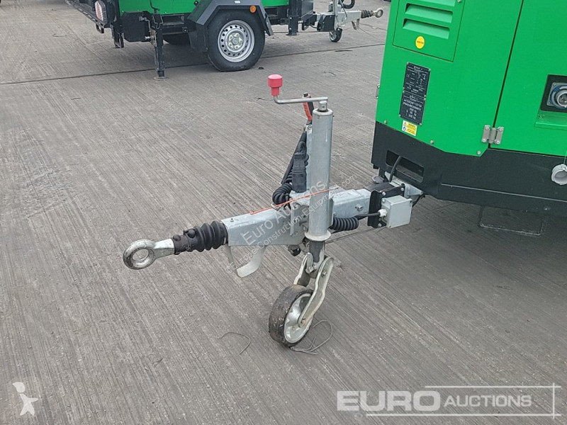 Materiaal voor de bouw  X SOLAR