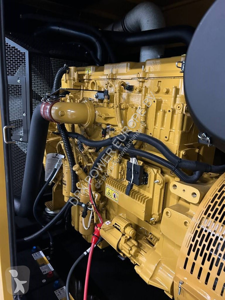Stavebný stroj Caterpillar DE450GC - 450 kVA...