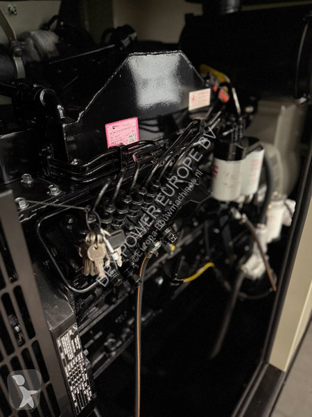Stavebný stroj Cummins 6BTA5.9-G2 - 138 kVA...