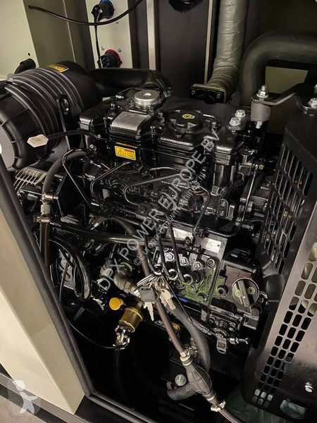 Stavebný stroj Perkins 403D-15 - 15 kVA...