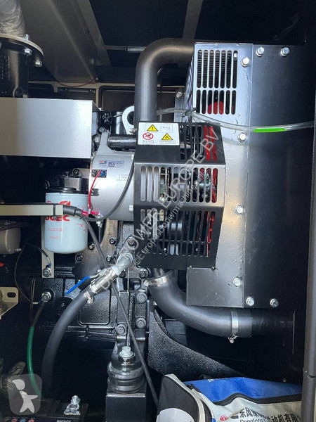 Stavebný stroj Cummins 4BT3.9-G2 - 45 kVA...