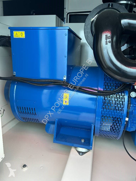 Stavebný stroj FG Wilson P605-3 - 605 kVA...
