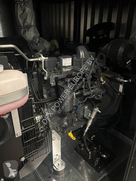 Stavebný stroj Iveco NEF45SM1A - 66 kVA Genset...