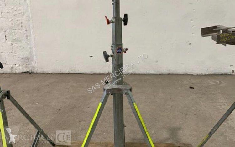 Stavebný stroj  lot de