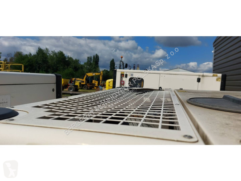 Material de obra Caterpillar DE65E3