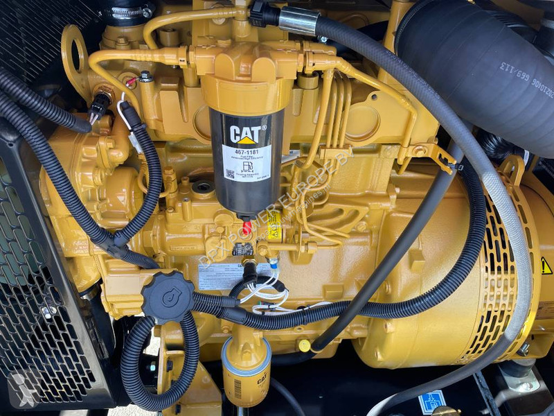 آلة لمواقع البناء Caterpillar DE33GC - 33 kVA...