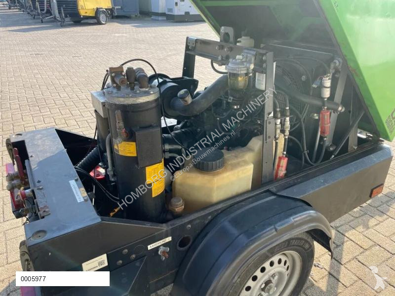 Materiaal voor de bouw Kaeser M27 Kubota 2,7 m3...
