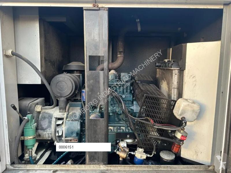 آلة لمواقع البناء Europower EPUS44TDE Kubota...