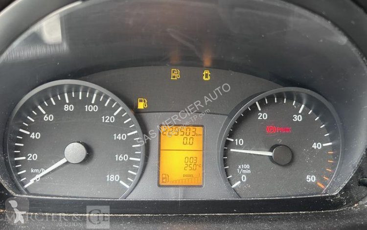 Furgoneta Mercedes