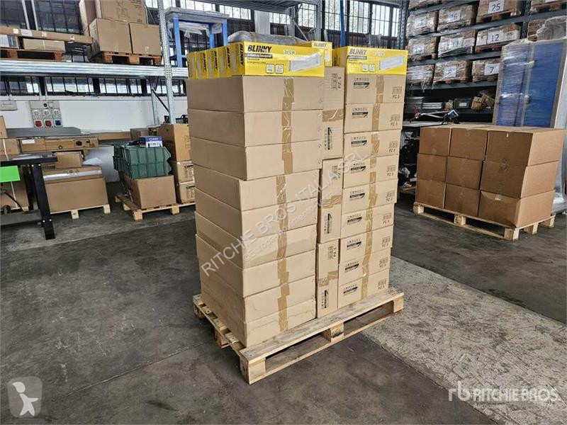 Material de obra  Quantity of (1) Pallets of...