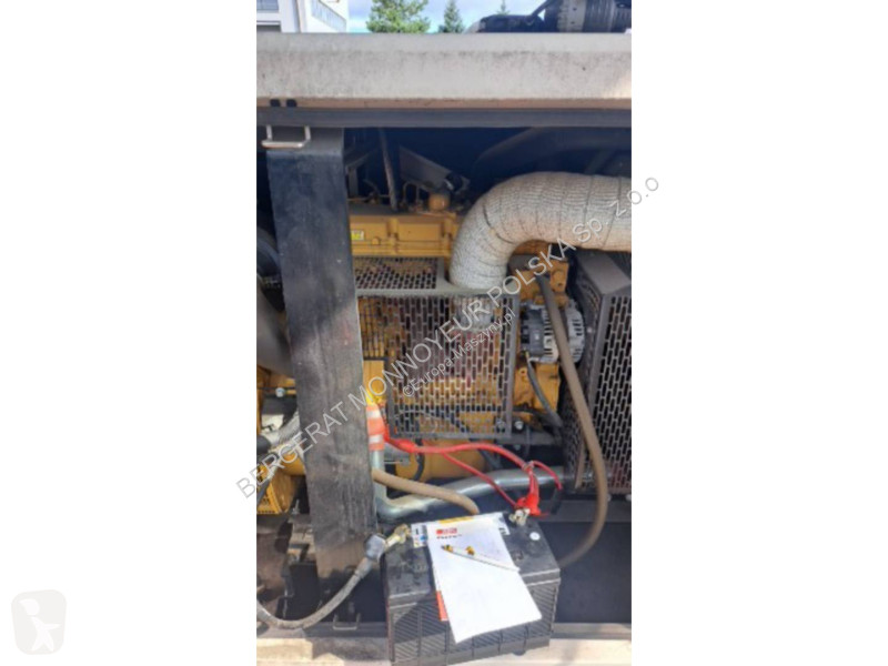 Material de obra Caterpillar DE110E3