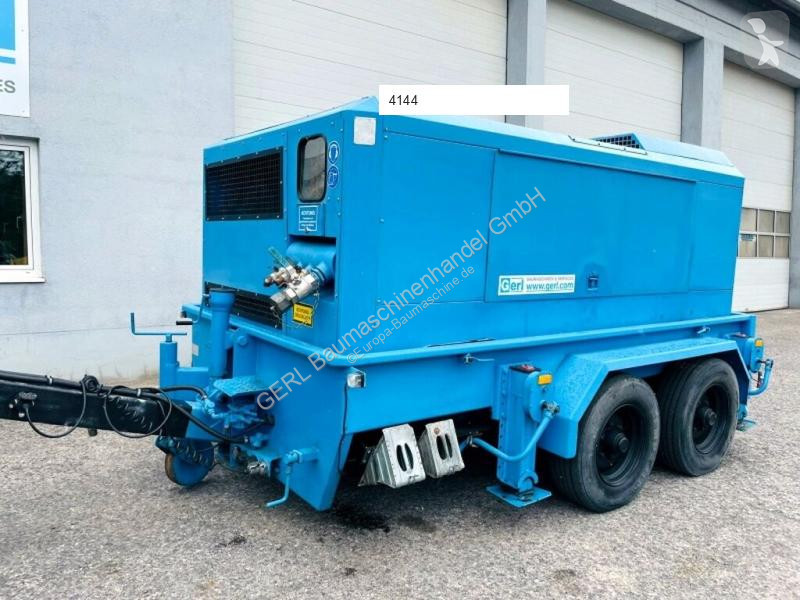 Vägbyggmaterial Ingersoll rand XP900W CAT