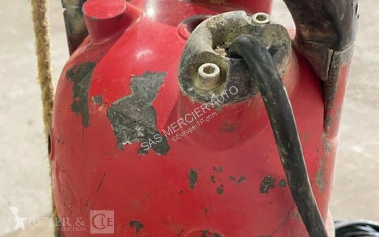 Matériel de chantier Grindex pompe immergee
