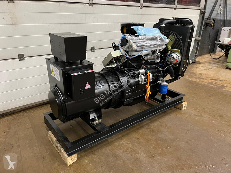 Materiaal voor de bouw  37.5 KVA Open generator...