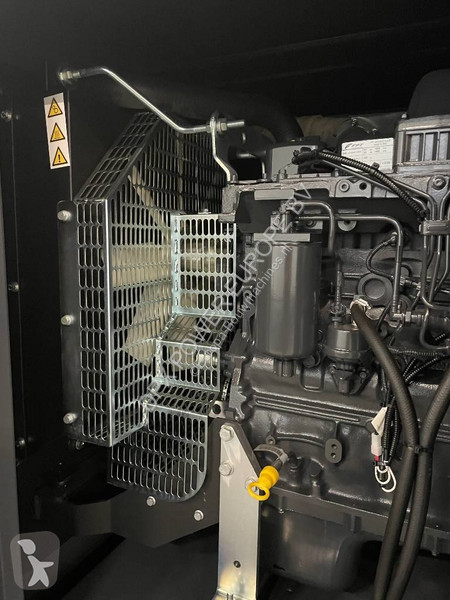 Entreprenørmaskiner Iveco NEF45SM2 - 88 kVA...