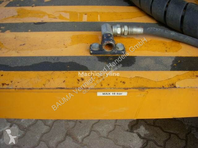 Material de obra Liebherr SR 714 LGP 6x MIETE /...