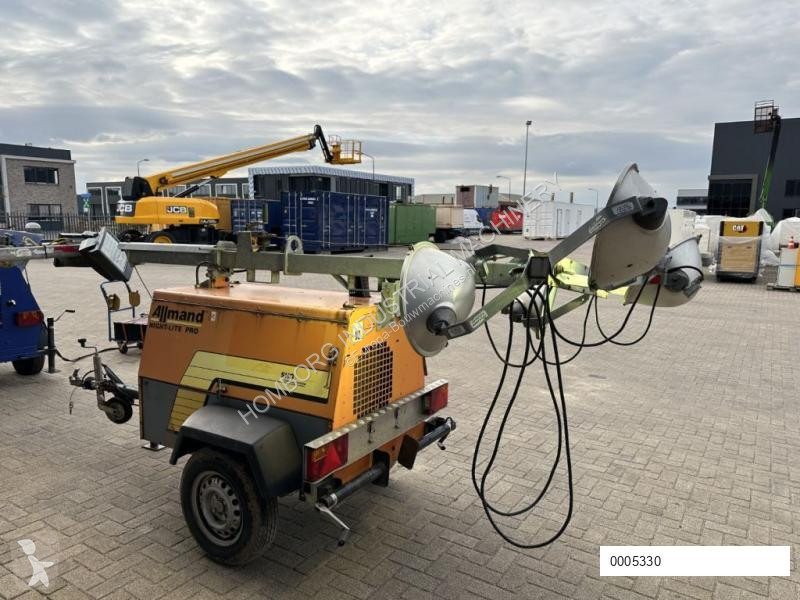 Material de obra Kubota D905 Allmand Mobiele...