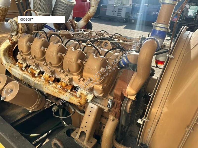 Stavební vybavení MAN D2530 MTE unelec 220 kVA...