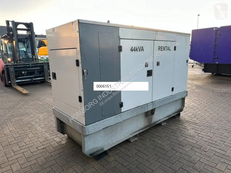 آلة لمواقع البناء Europower EPUS44TDE Kubota...