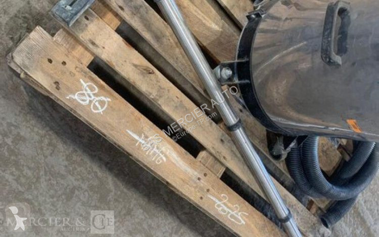 آلة لمواقع البناء  aspirateur a poussieres fines