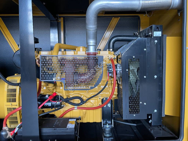 Строительное оборудование Caterpillar DE150E0 -...