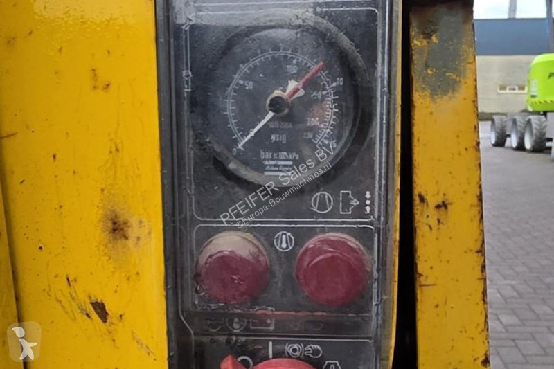 Stavebný stroj Atlas Copco XAS66 As-Is, Diesel,...