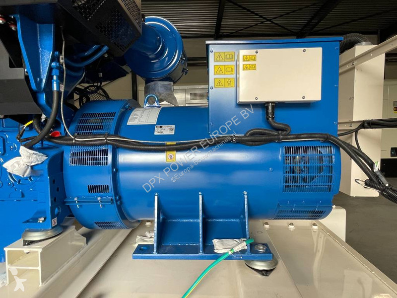 Stavebný stroj FG Wilson P900-1 - 900 kVA -...