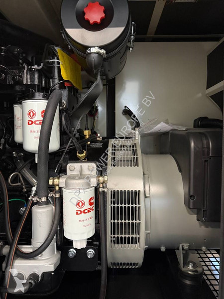 Stavebný stroj Cummins 4BT3.9-G2 - 45 kVA...
